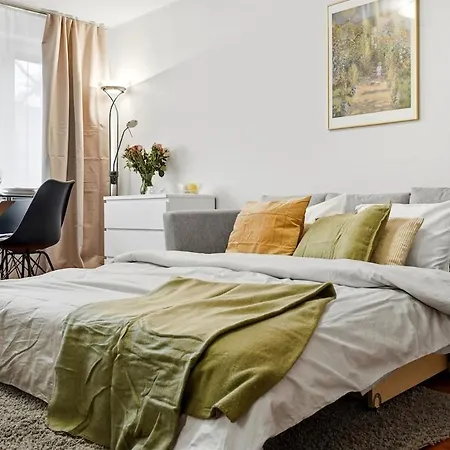 Viiskulma With Park Views 50m Tram And Bus King Bed *